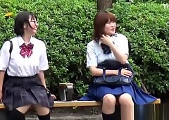 Weird japanese teenagers peeing